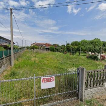 Terreno in vendita a Legnaro (Padova)