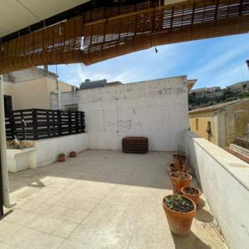 Casa singola in vendita a Modica (Ragusa)