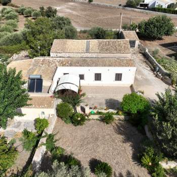 Casa singola in vendita a Modica (Ragusa)