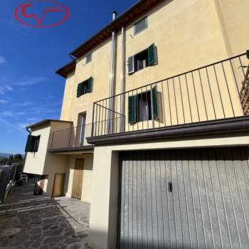 Casa a schiera in vendita a Terranuova Bracciolini (Arezzo)