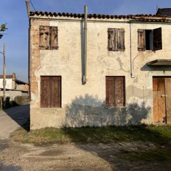 Casa singola in vendita a Solesino (Padova)