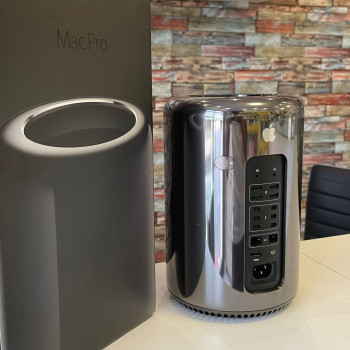 Mac Pro (late 2013) 16gb ram/512gb ssd