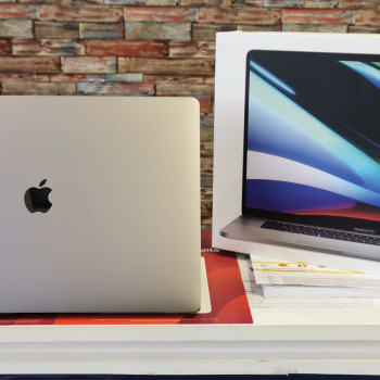 MACBOOOK PRO 16(2019)64GB-1TB i9 CON GARANZIA