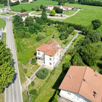 Casa singola in vendita a Schio (Vicenza)