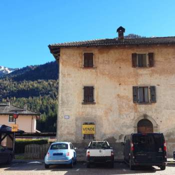 Casa singola in vendita a Sella Giudicarie (Trento)