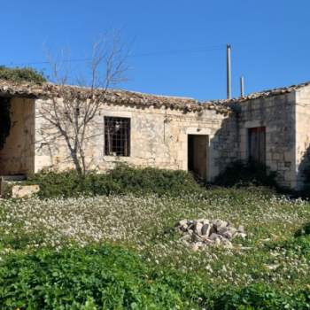 Casa singola in vendita a Modica (Ragusa)