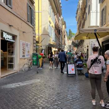 Magazzino in vendita a Roma (Roma)