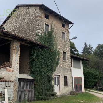 Casa a schiera in vendita a Schio (Vicenza)