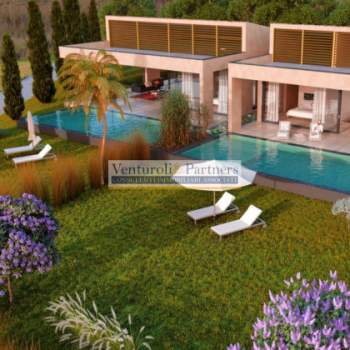 Villa in vendita a Manerba del Garda (Brescia)