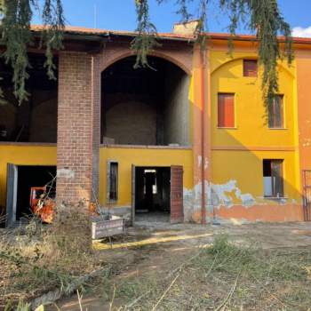 Casa a schiera in vendita a Torre Beretti e Castellaro (Pavia)