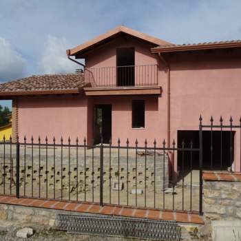 Casa singola in vendita a Magione (Perugia)