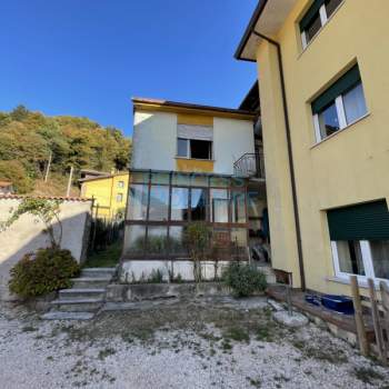 Casa a schiera in vendita a Torrebelvicino (Vicenza)