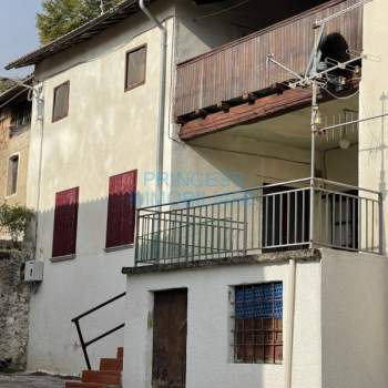 Casa a schiera in vendita a Valli del Pasubio (Vicenza)