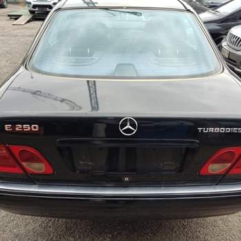 Portellone nudo MERCEDES-BENZ CLASSE E  del 1997