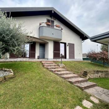 Villa in vendita a Magnago (Milano)