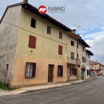 Casa a schiera in vendita a Mereto di Tomba (Udine)