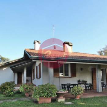 Villa in vendita a Cesena (Forlì-Cesena)