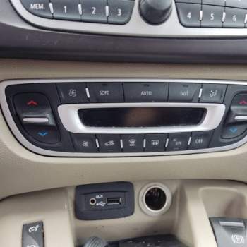 Comandi riscaldamento RENAULT SCENIC  del 2009