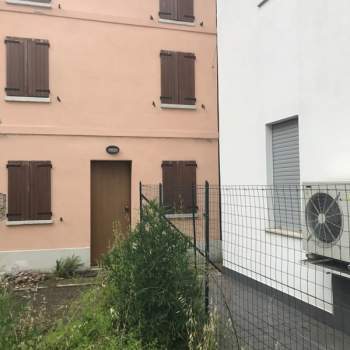 Casa a schiera in vendita a Novi di Modena (Modena)