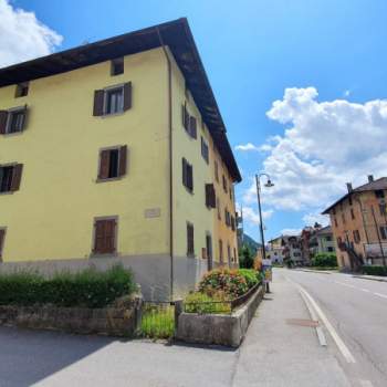 Casa singola in vendita a Sella Giudicarie (Trento)