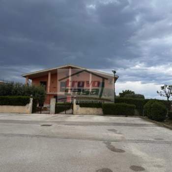 Villa in vendita a Siracusa (Siracusa)