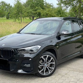 2022 BMW X1 xDrive 20 d M Sport LED Cerchi 19"