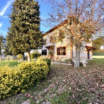 Casa singola in vendita a Castiglione del Lago (Perugia)