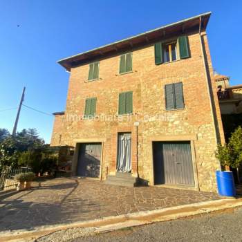 Casa a schiera in vendita a Castiglione del Lago (Perugia)