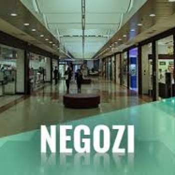 Negozio in vendita a Verona (Verona)