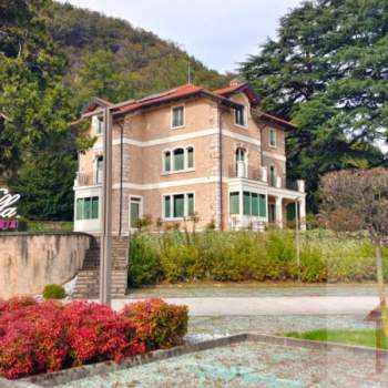 Villa in vendita a Piovene Rocchette (Vicenza)