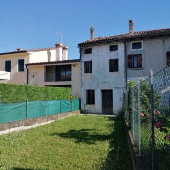 Casa a schiera in vendita a Crocetta del Montello (Treviso)