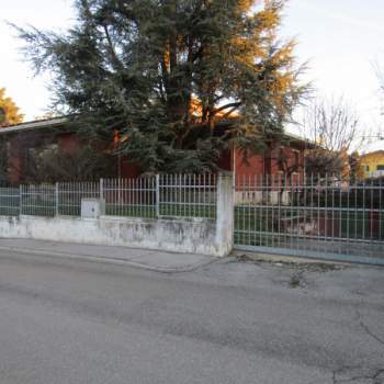 Villa in vendita a Bedizzole (Brescia)