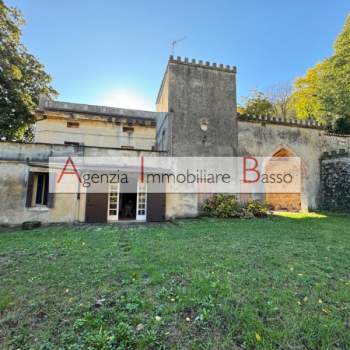 Villa in vendita a Montegrotto Terme (Padova)