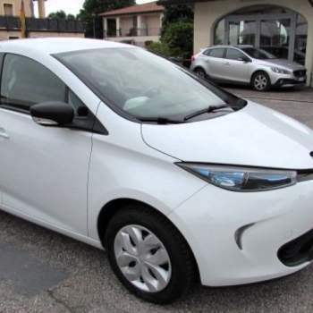 RENAULT ZOE