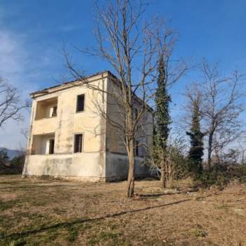 Rustico in vendita a Nanto (Vicenza)