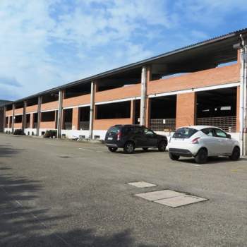 Magazzino in vendita a Budrio (Bologna)