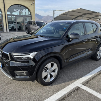 Volvo XC40 D4 AWD Geartronic Momentum 2.0 TDCi 190CV S&S