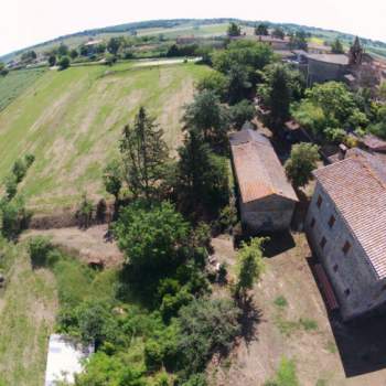 Rustico in vendita a Perugia (Perugia)