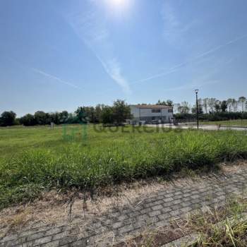 Terreno in vendita a Quarto d'Altino (Venezia)