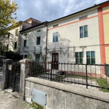 Casa a schiera in vendita a Schio (Vicenza)