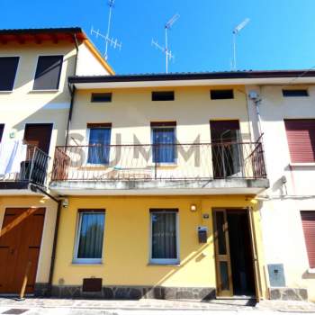 Casa a schiera in vendita a Schio (Vicenza)