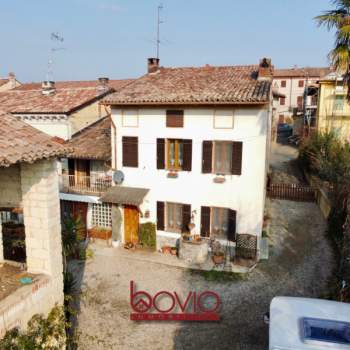 Casa singola in vendita a Cella Monte (Alessandria)