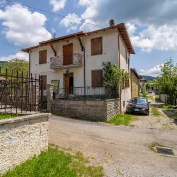 Villa in vendita a Corniglio (Parma)