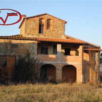 Villa in vendita a Terranuova Bracciolini (Arezzo)