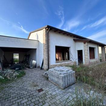 Villa in vendita a Sorbolo Mezzani (Parma)