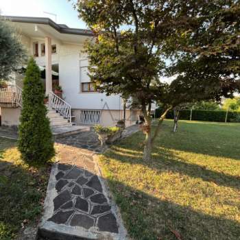 Casa singola in vendita a Castelfranco Veneto (Treviso)