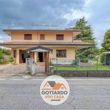 Casa singola in Vendita a Treviso (TV) - 724TRE a Treviso