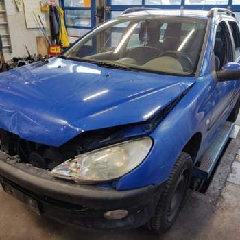 Ricambi PEUGEOT 206 1398cc HDI  del 2004