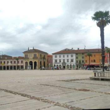 Attivita commerciale in vendita a Palmanova (Udine)