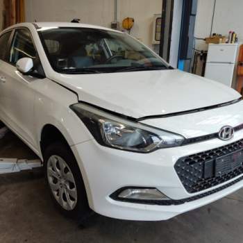 Ricambi HYUNDAI I20 1248cc benzina  del 2017